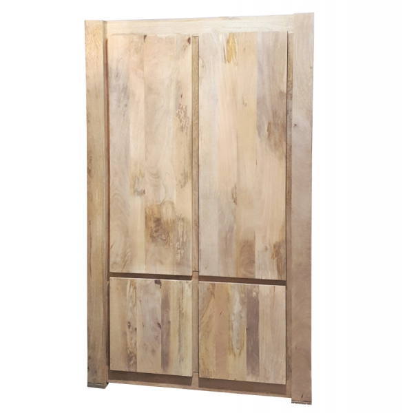 Heller zweitüriger Holzschrank aus Mangoholz - (II. Wahl)  Heller zweitüriger Holzschrank aus Mangoholz - (II. Wahl)